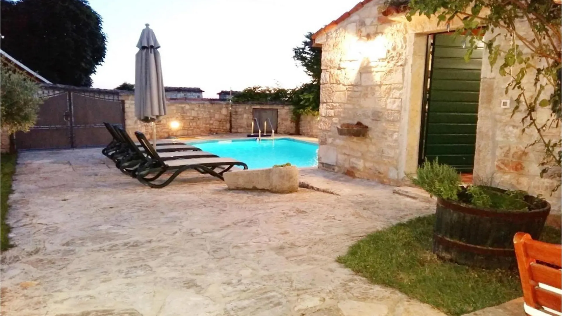 Villa Bassi Basici 0*,  Croatia